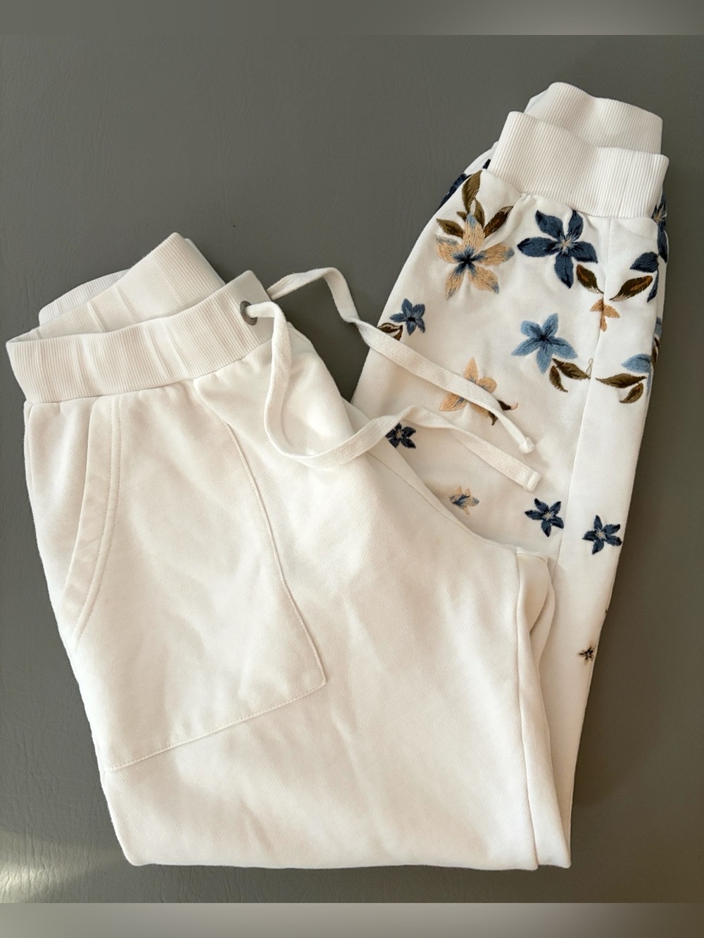 Driftwood Women’s Pants Floral Embroidered Joggers Sweatpants White size Medium - Picture 13 of 14